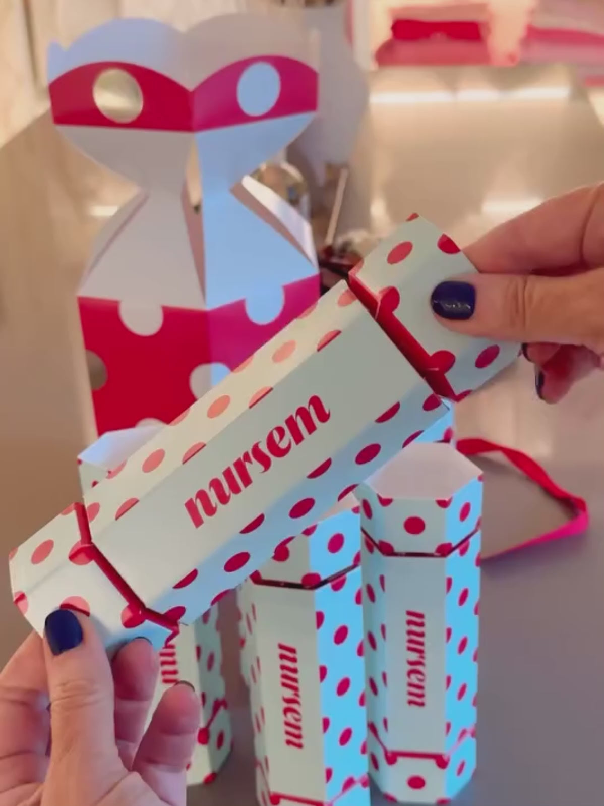 HAND CREAM CRACKER GIFT SET